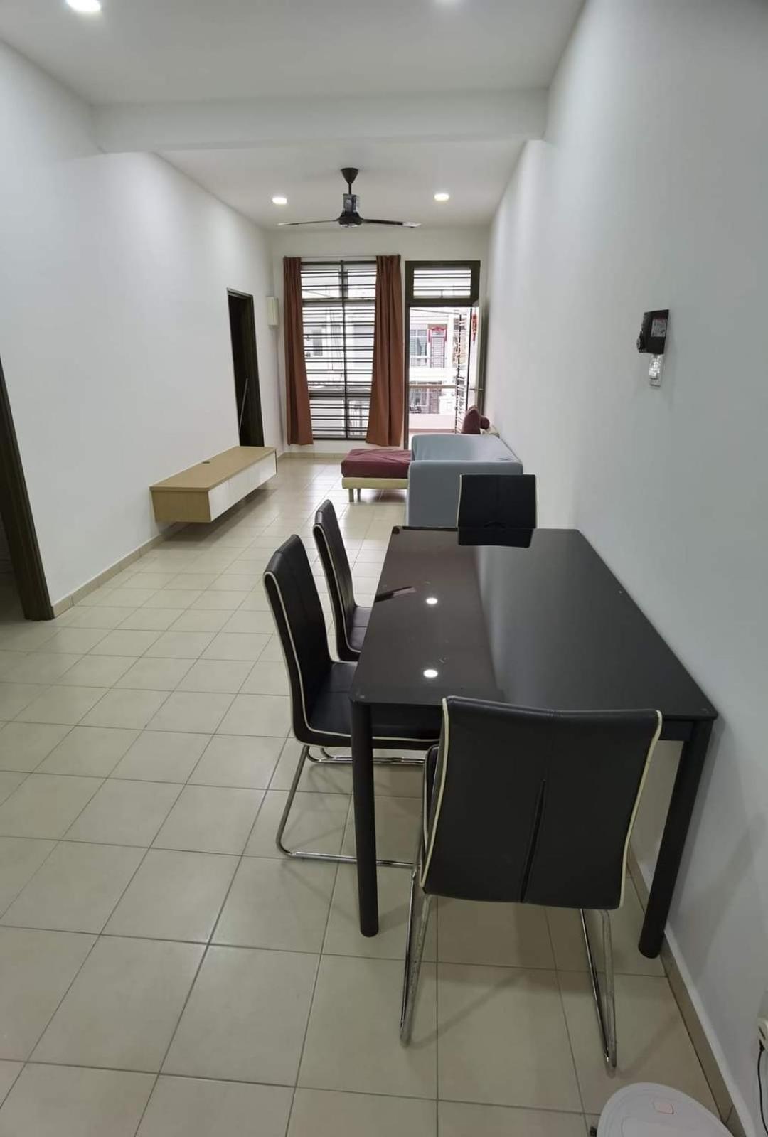 Infinity Homestay Bandar Cemerlang Ulu Tiram Eksteriør bilde